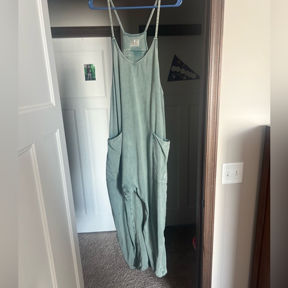 Free people jumpsuit- olive green size M - Picture 1 of 7
